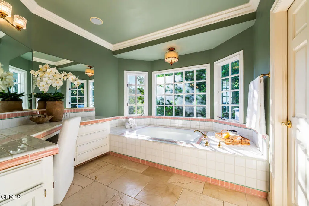 427 Long Canyon Road, Bradbury, California 91008 home-pic-26
