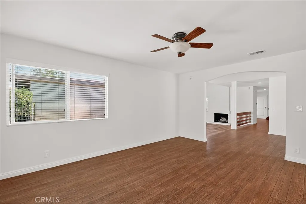 6633 E Paseo Del Norte, Anaheim Hills, California 92807 home-pic-10