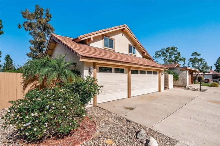 6633 E Paseo Del Norte, Anaheim Hills, California 92807
