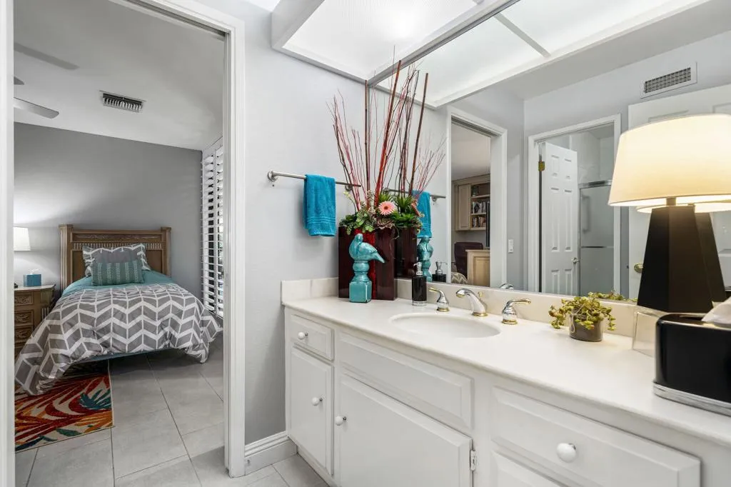 5 Seton Court, Rancho Mirage, California 92270 home-pic-36