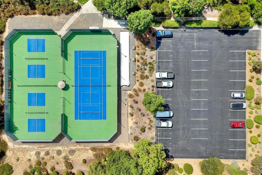 1089 Ridge Heights, Fallbrook, California 92028 home-pic-35