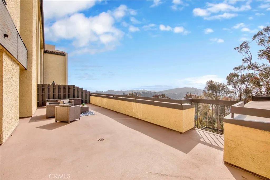 4040 Via Marisol 120, Los Angeles, California 90042 home-pic-24