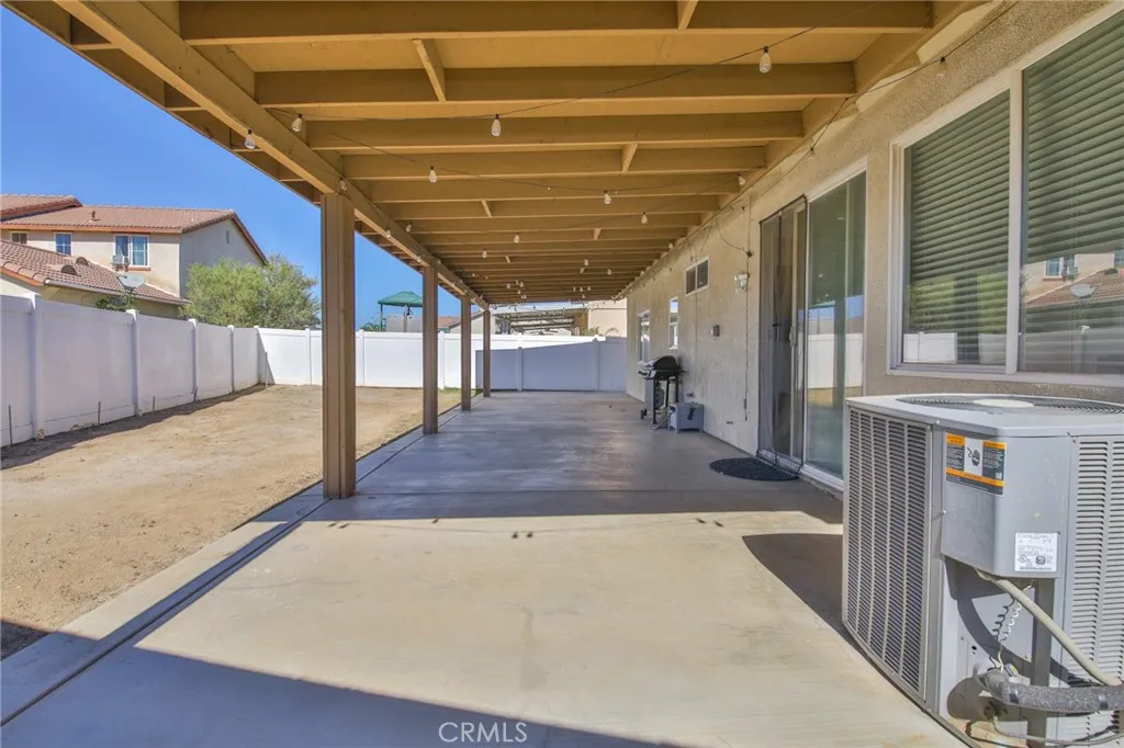 2820 Lake View, Perris, California 92571 home-pic-23