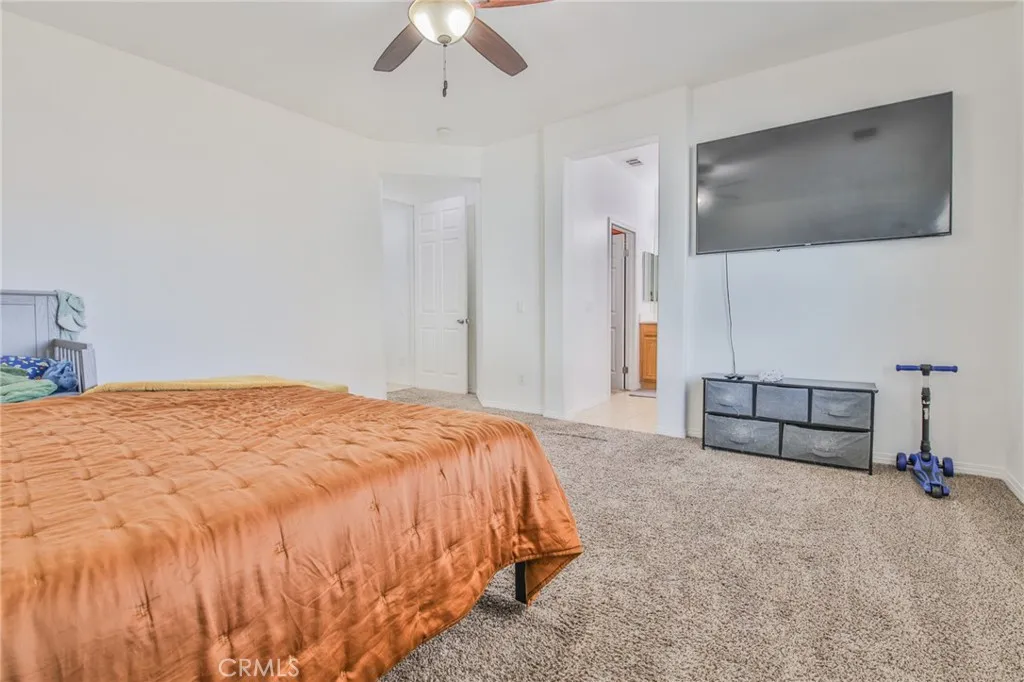 2820 Lake View, Perris, California 92571 home-pic-11