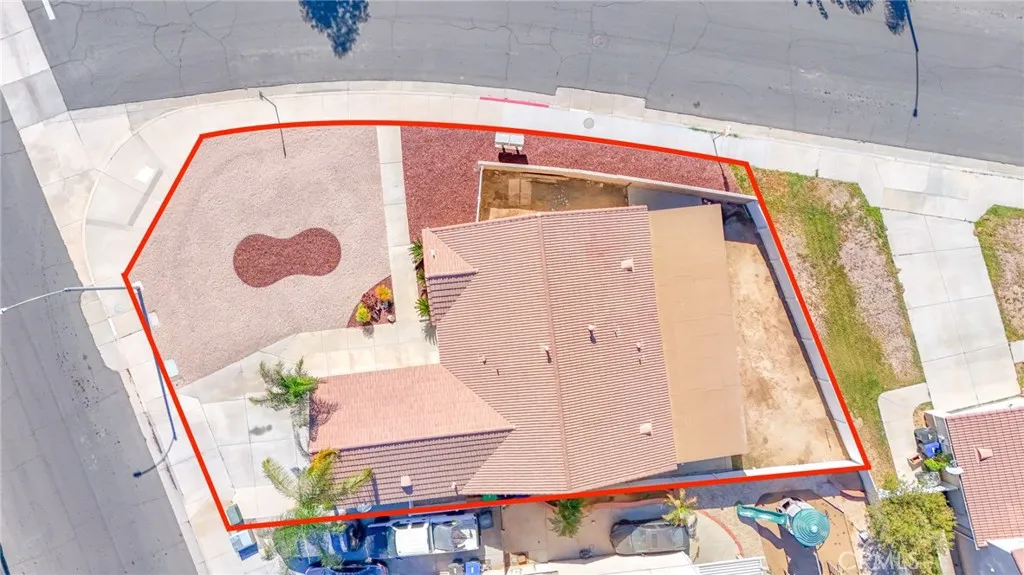 2820 Lake View, Perris, California 92571 home-pic-3