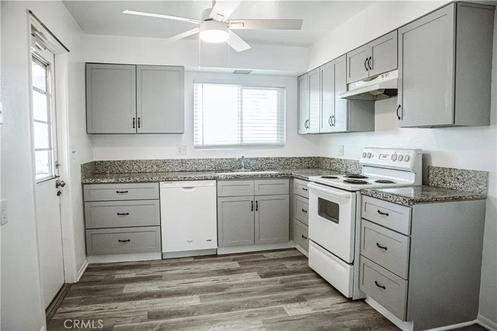 28653 Pebble Beach, Menifee, California 92586 home-pic-1