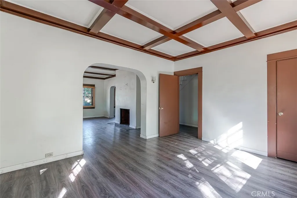 584 Saint John, Pasadena, California 91105 home-pic-13