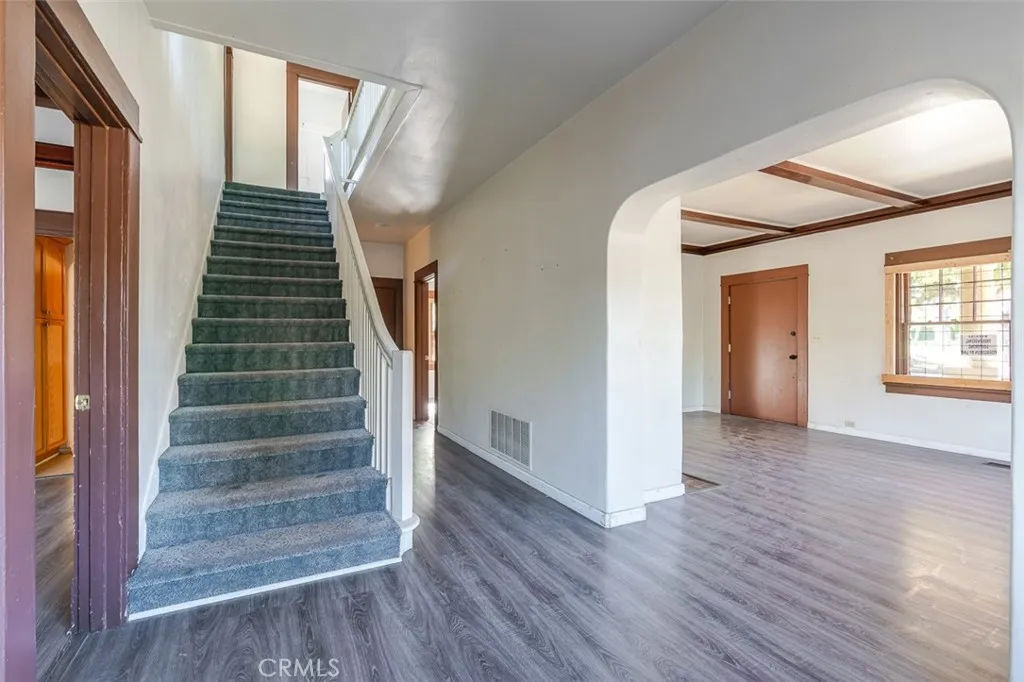 584 Saint John, Pasadena, California 91105 home-pic-15