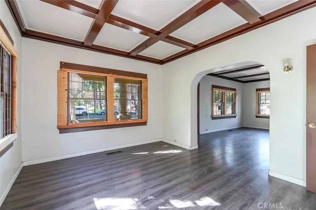 584 Saint John, Pasadena, California 91105 home-pic-12