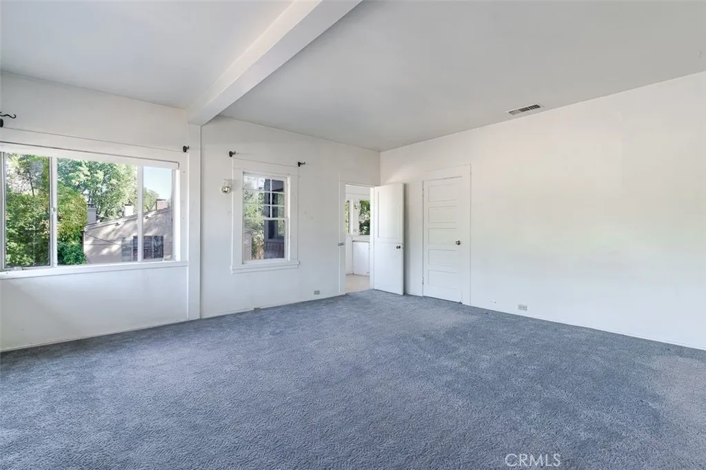 584 Saint John, Pasadena, California 91105 home-pic-31