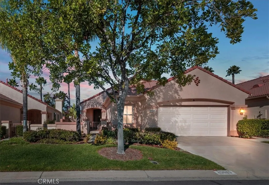 40053 Corte Fortuna, Murrieta, California 92562 home-pic-0