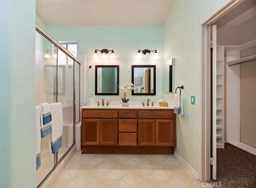 40053 Corte Fortuna, Murrieta, California 92562 home-pic-23