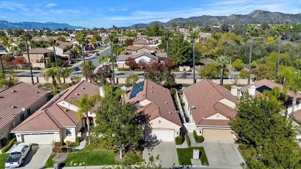 40053 Corte Fortuna, Murrieta, California 92562 home-pic-37