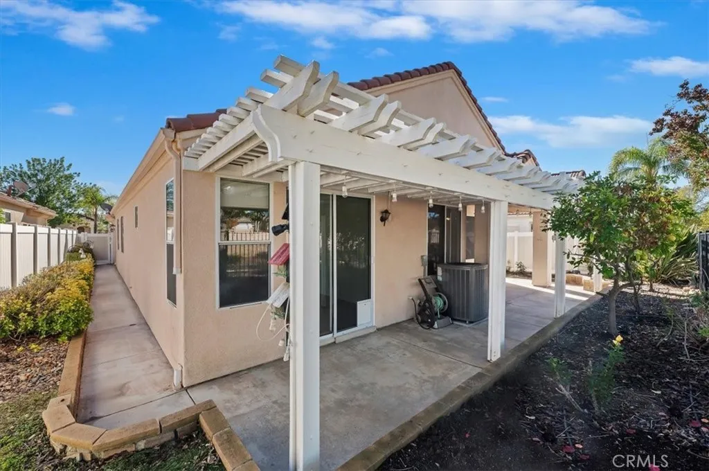 40053 Corte Fortuna, Murrieta, California 92562 home-pic-30