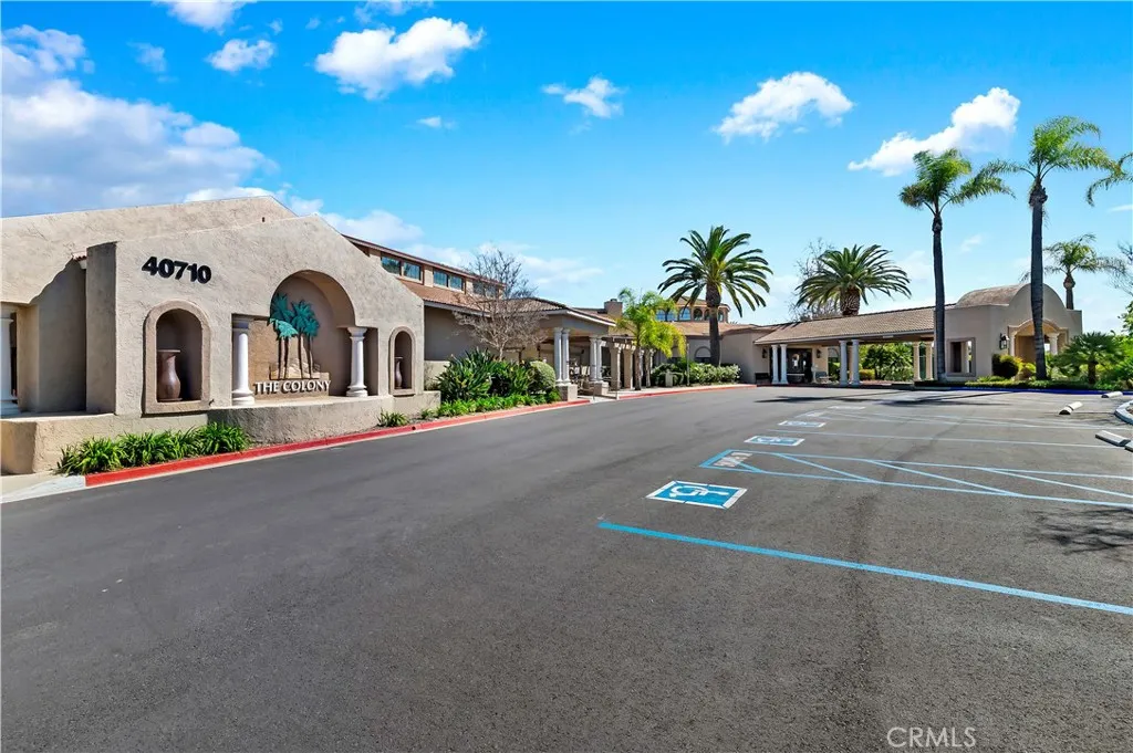 40053 Corte Fortuna, Murrieta, California 92562 home-pic-47