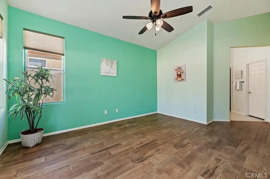 40053 Corte Fortuna, Murrieta, California 92562 home-pic-22