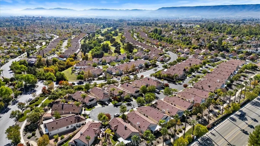 40053 Corte Fortuna, Murrieta, California 92562 home-pic-44