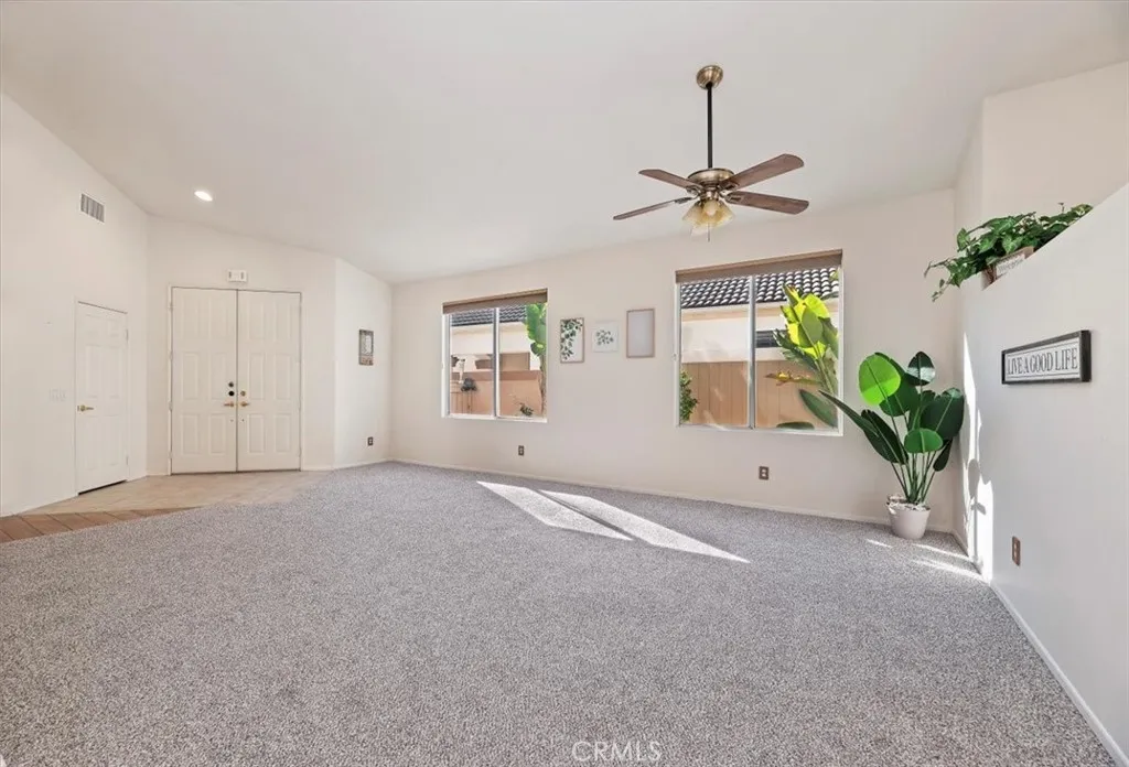 40053 Corte Fortuna, Murrieta, California 92562 home-pic-6