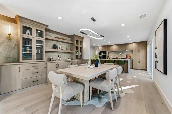 3493 San Marino Circle, Costa Mesa, California 92626