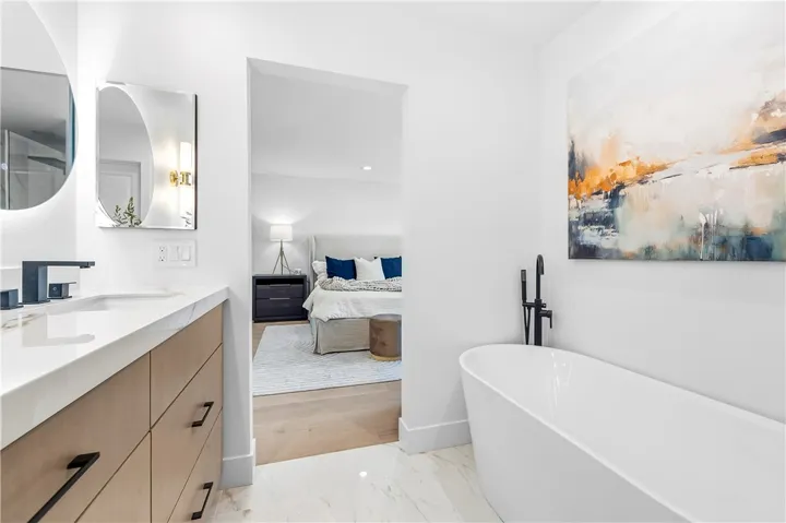 3493 San Marino Circle, Costa Mesa, California 92626