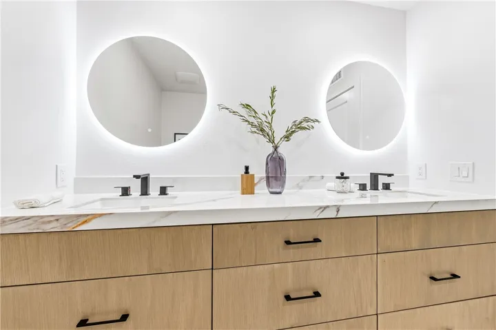 3493 San Marino Circle, Costa Mesa, California 92626