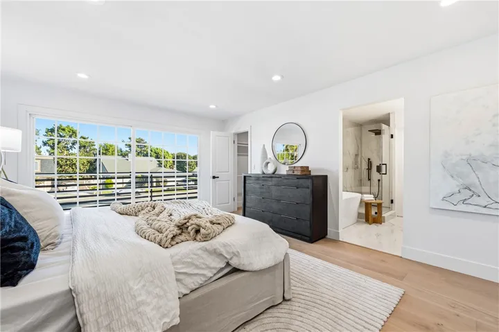 3493 San Marino Circle, Costa Mesa, California 92626