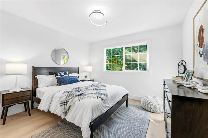 3493 San Marino Circle, Costa Mesa, California 92626