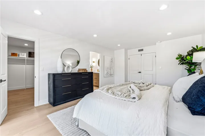 3493 San Marino Circle, Costa Mesa, California 92626