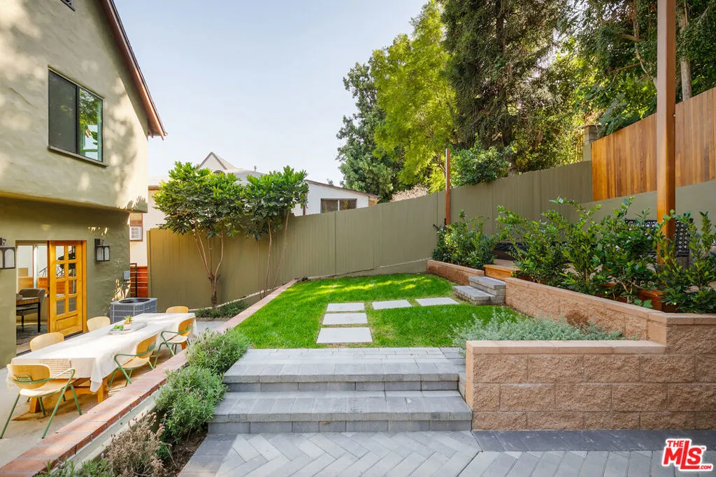 3818 Tracy Street, Los Angeles, California 90027 home-pic-30