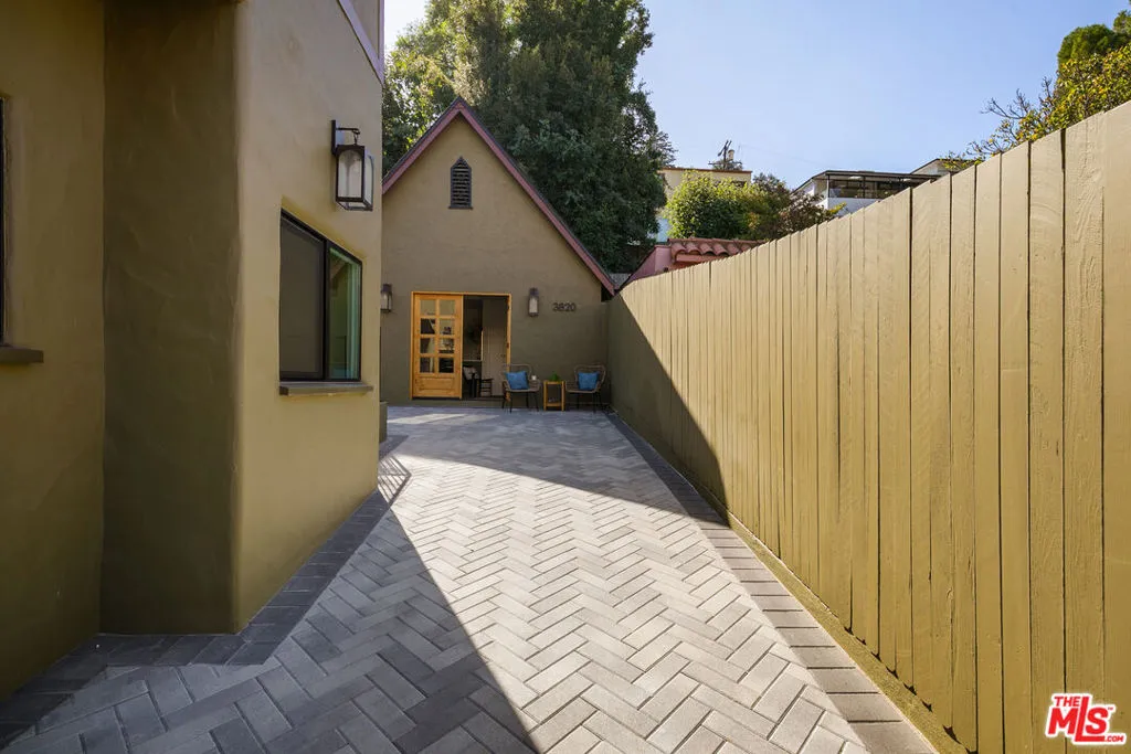 3818 Tracy Street, Los Angeles, California 90027 home-pic-32