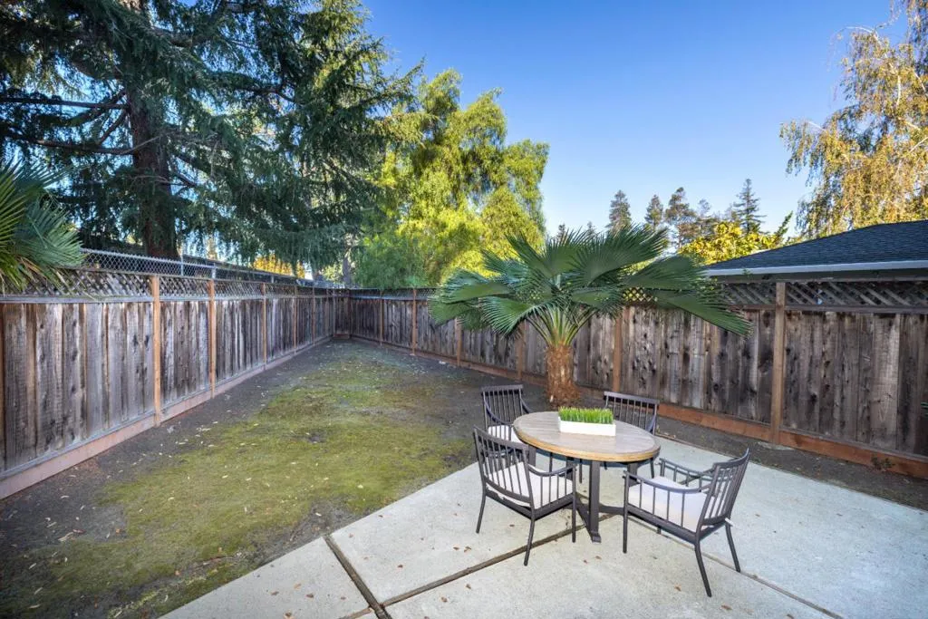 41484150 Byron Street, Palo Alto, California 94306 home-pic-18