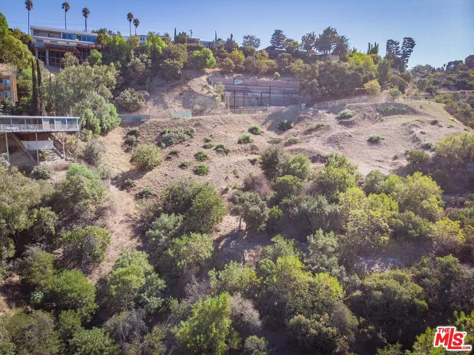 3609 Oakfield, Los Angeles, California 91423 — photo 4