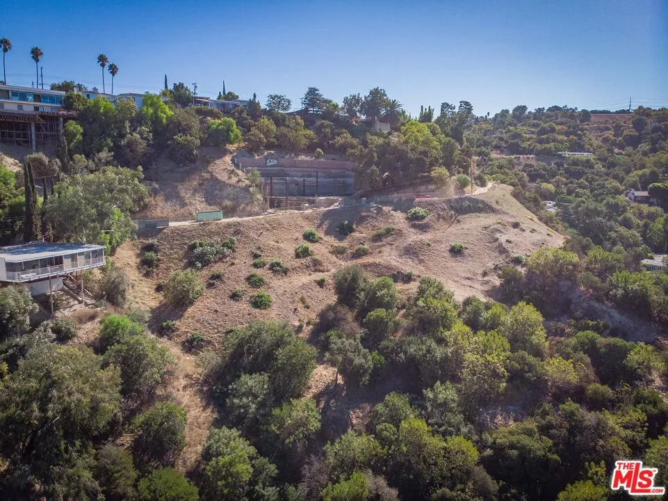 3609 Oakfield, Los Angeles, California 91423 — photo 5