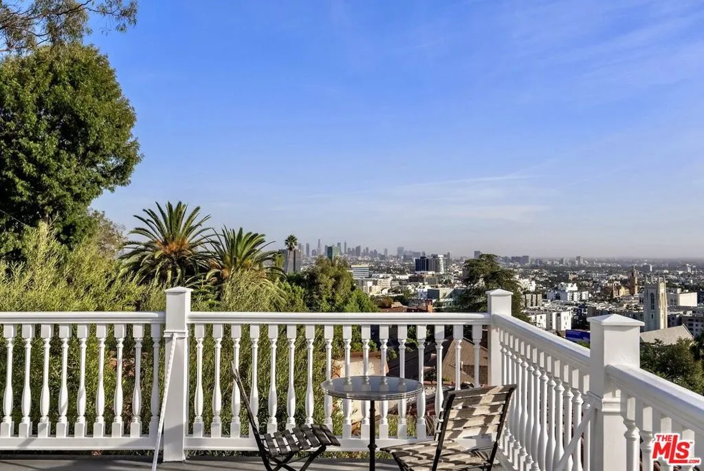 2002 Hillcrest Road, Los Angeles, California 90068 home-pic-4