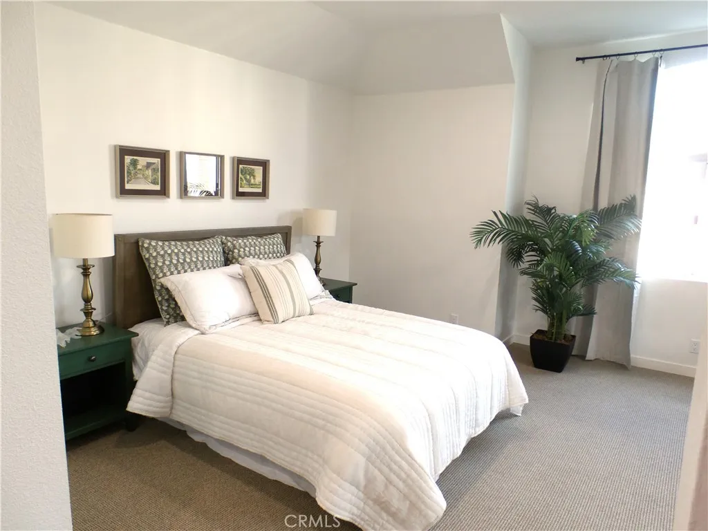 515 Orange Grove Place, Pasadena, California 91103 home-pic-21