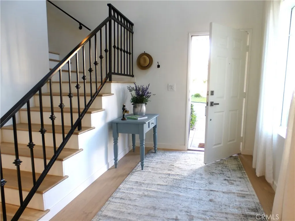 515 Orange Grove Place, Pasadena, California 91103 home-pic-3