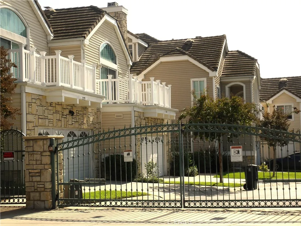 515 Orange Grove Place, Pasadena, California 91103 home-pic-34