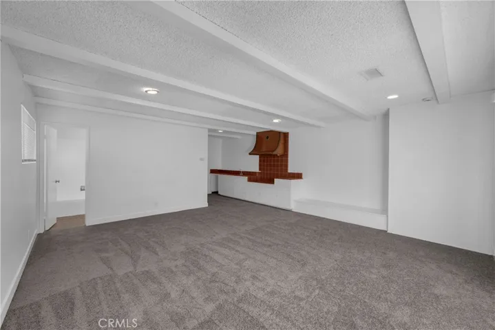 6475 Cerritos, Long Beach, California 90805