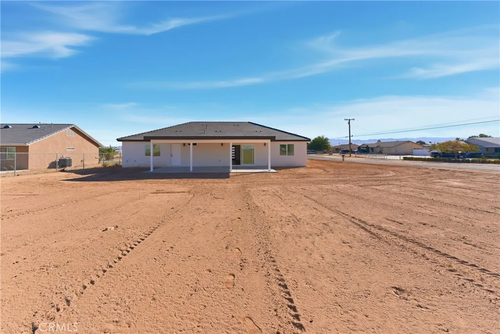 11412 Calcite Street, Hesperia, California 92345 home-pic-40