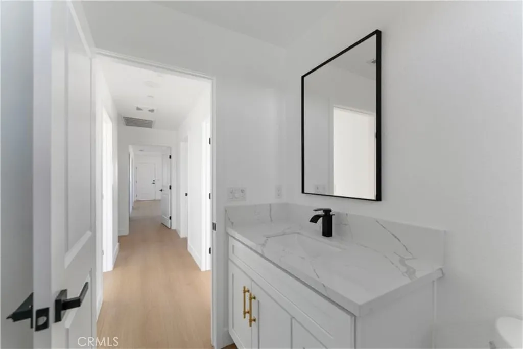 11412 Calcite Street, Hesperia, California 92345 home-pic-33