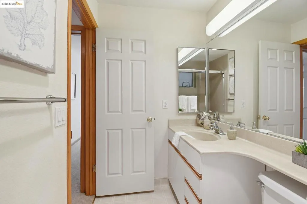 1300 Quarry Ct 212, Richmond, California 94801 home-pic-15