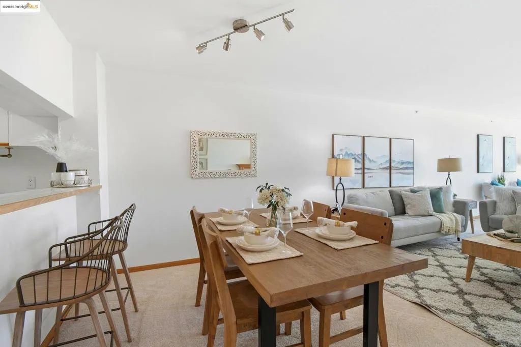 1300 Quarry Ct 212, Richmond, California 94801 home-pic-8