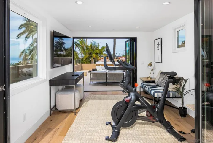 253 Kolmar St, La Jolla, California 92037