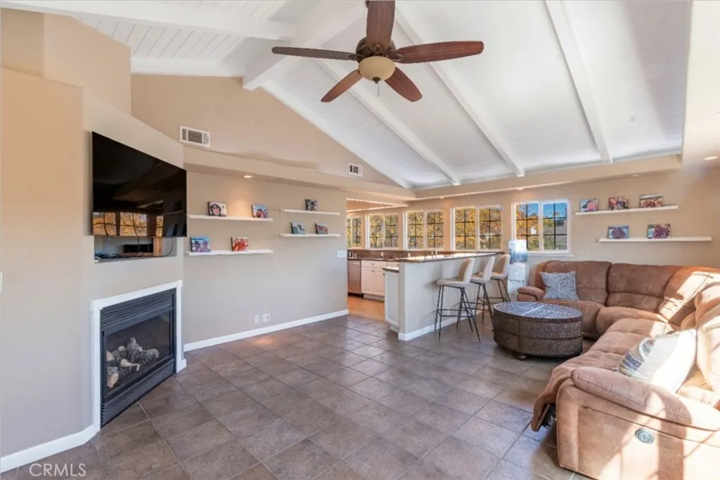 1954 Brook Ln., Paso Robles, California 93446 home-pic-7