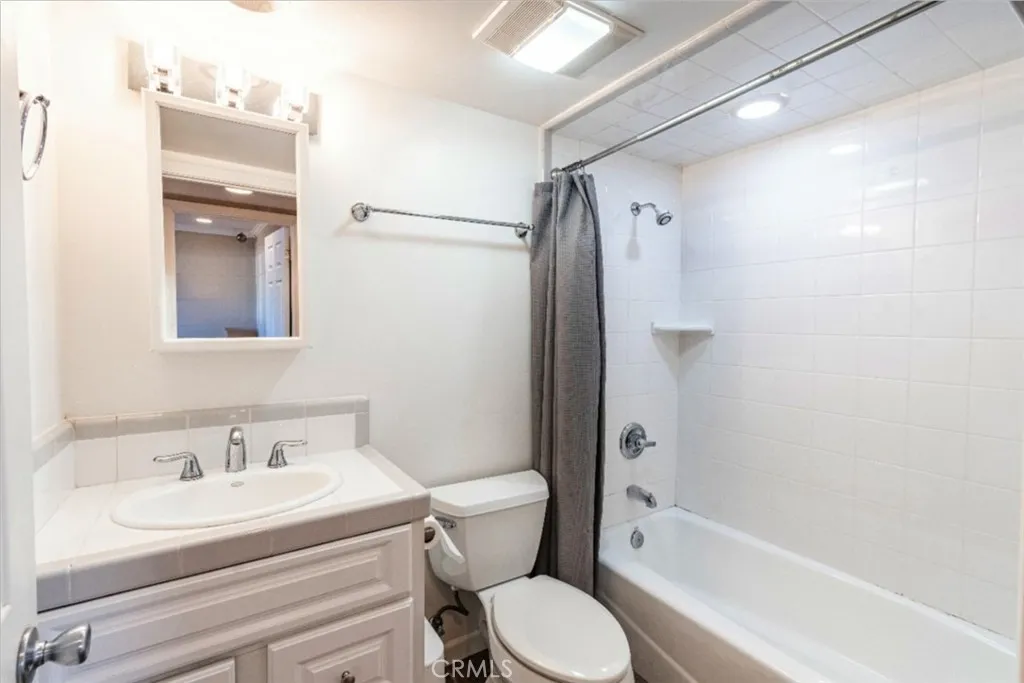 1954 Brook Ln., Paso Robles, California 93446 home-pic-17