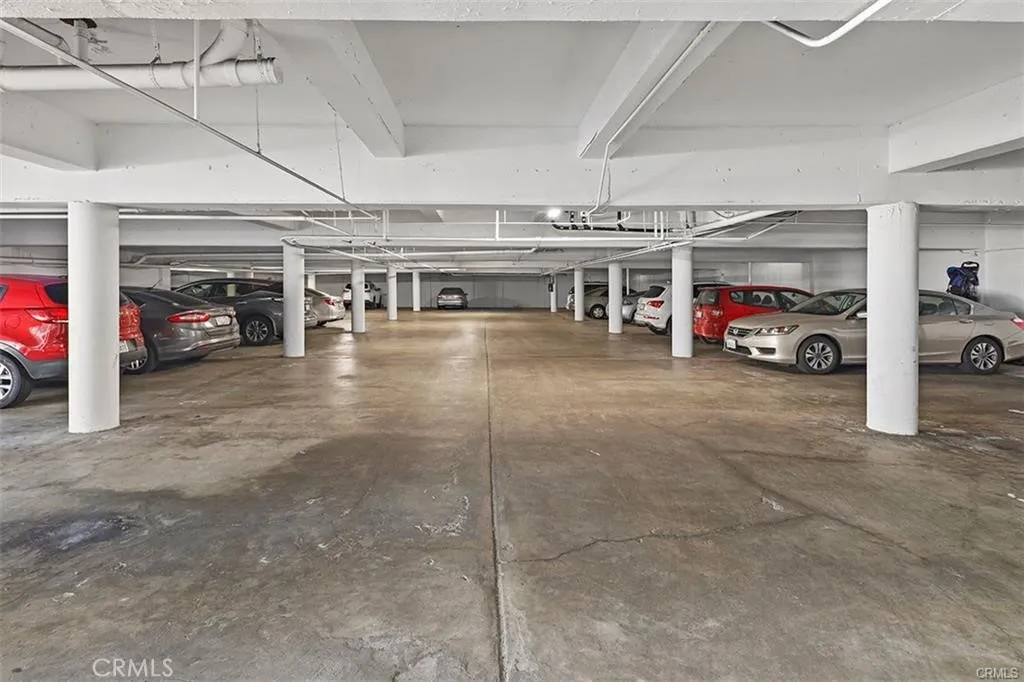 1360 G Shadow Lane G, Fullerton, California 92831 home-pic-31