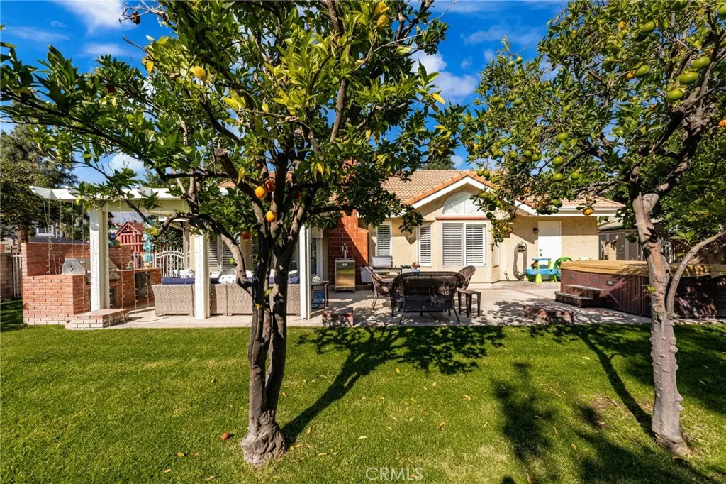 1256 Miller Court, Upland, California 91784 home-pic-41