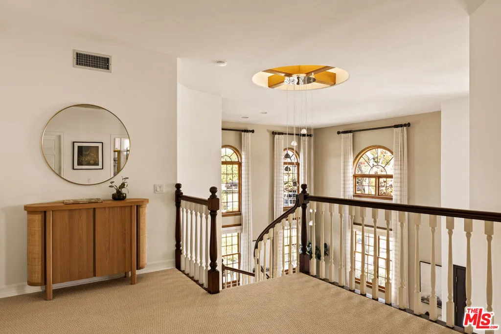 7825 Cowan Avenue, Los Angeles, California 90045 home-pic-14