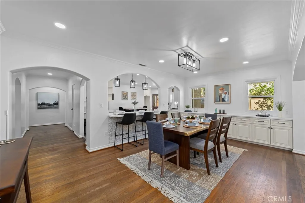 1697 N Allen, Pasadena, California 91104 home-pic-8