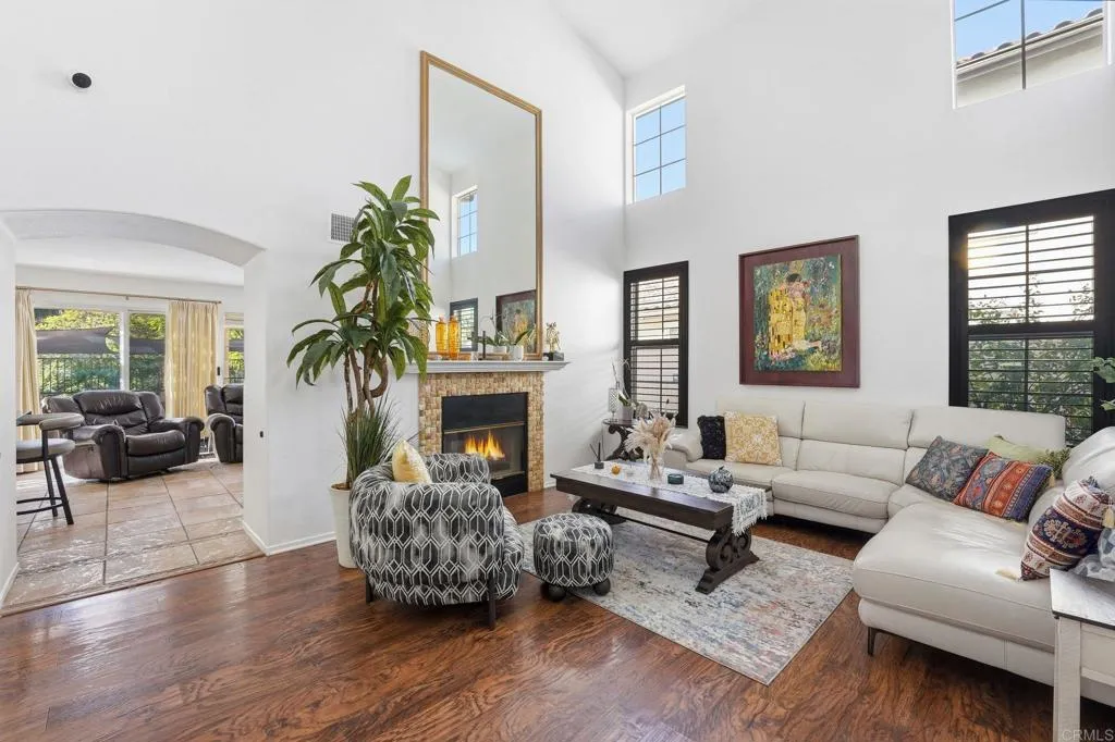 2505 Whispering Palms Loop, Chula Vista, California 91915 home-pic-2